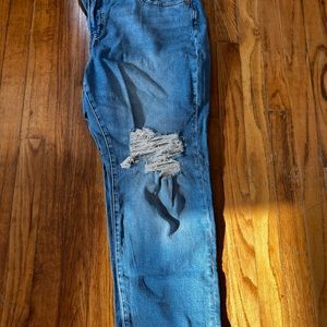 Ripped madewell mom jeans brand new with tags 33Petite